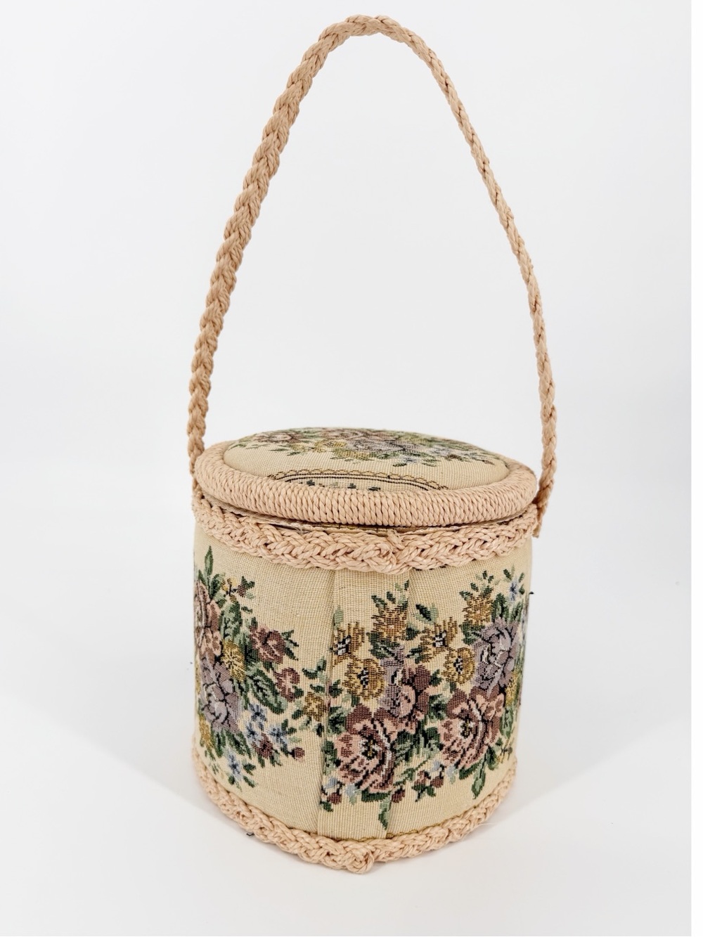 Vintage Tapestry Sewing Basket Full of Vintage Sewing Supplies - Picture 3 of 13
